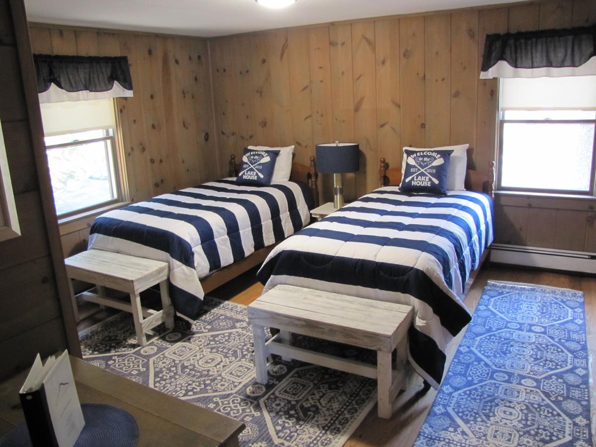 Woodbound Inn Rindge Esterno foto