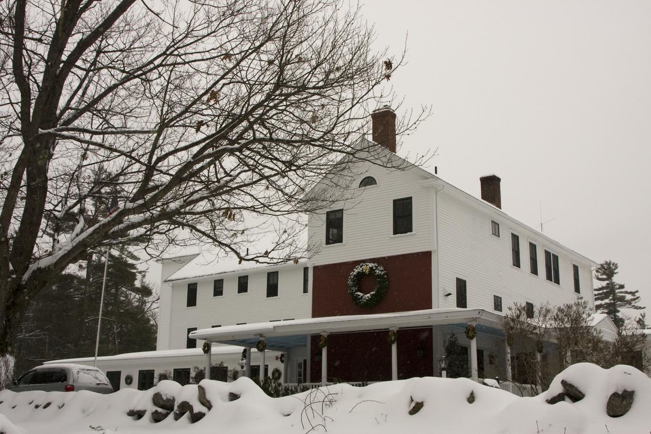 Woodbound Inn Rindge Esterno foto